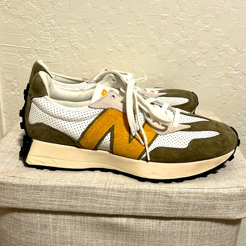 Men’s New Balance 327 'White Yellow' MS327PO - Size 10.5 - Used - No Box